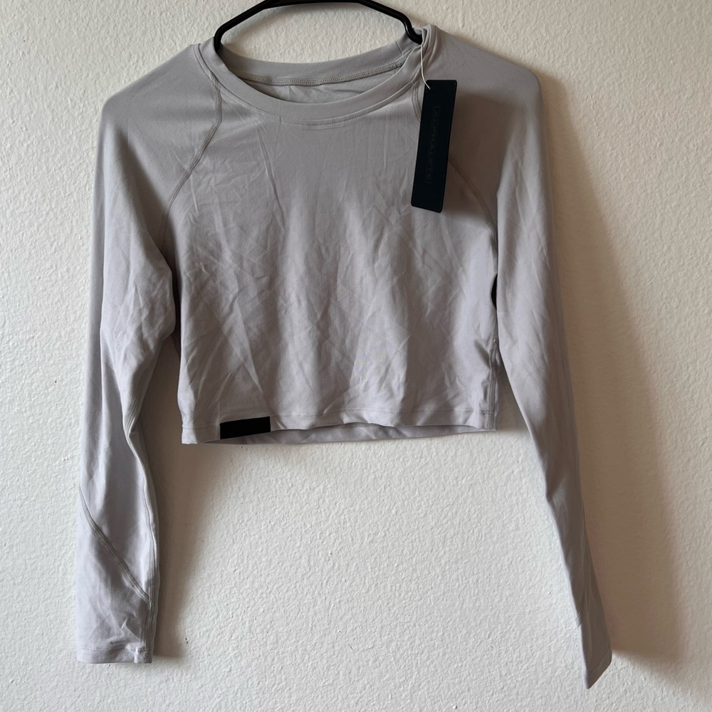 alphalete crop top